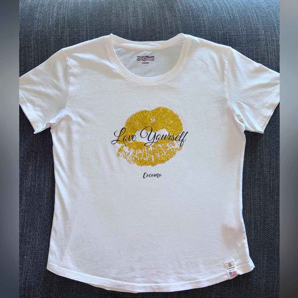 Cocomo Large t-shirt